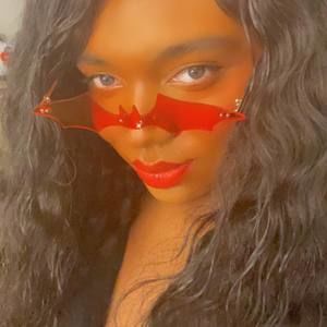 Meet your Posher, Aurora